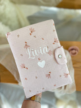 Charger l'image dans la galerie, Protège carnet de santé double gaze