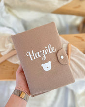 Charger l'image dans la galerie, Protège carnet de santé double gaze