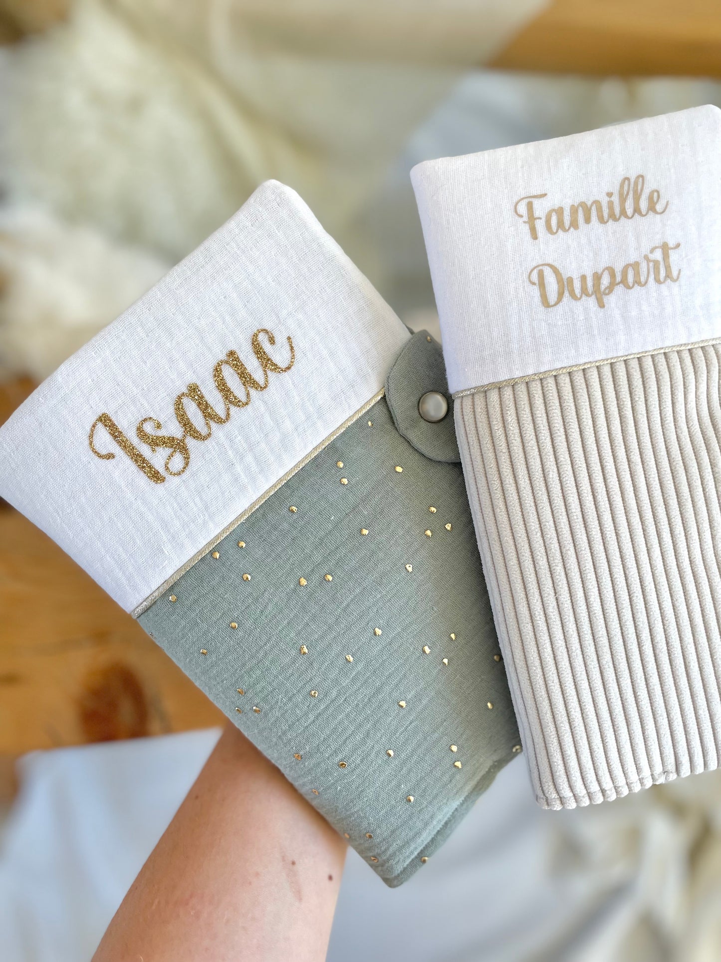 Ensemble Mini Doux – Protège-carnet & Bonnet ourson